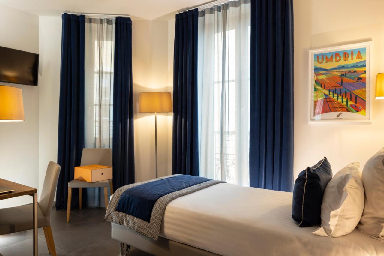 Hotell Azur Riviera 4*